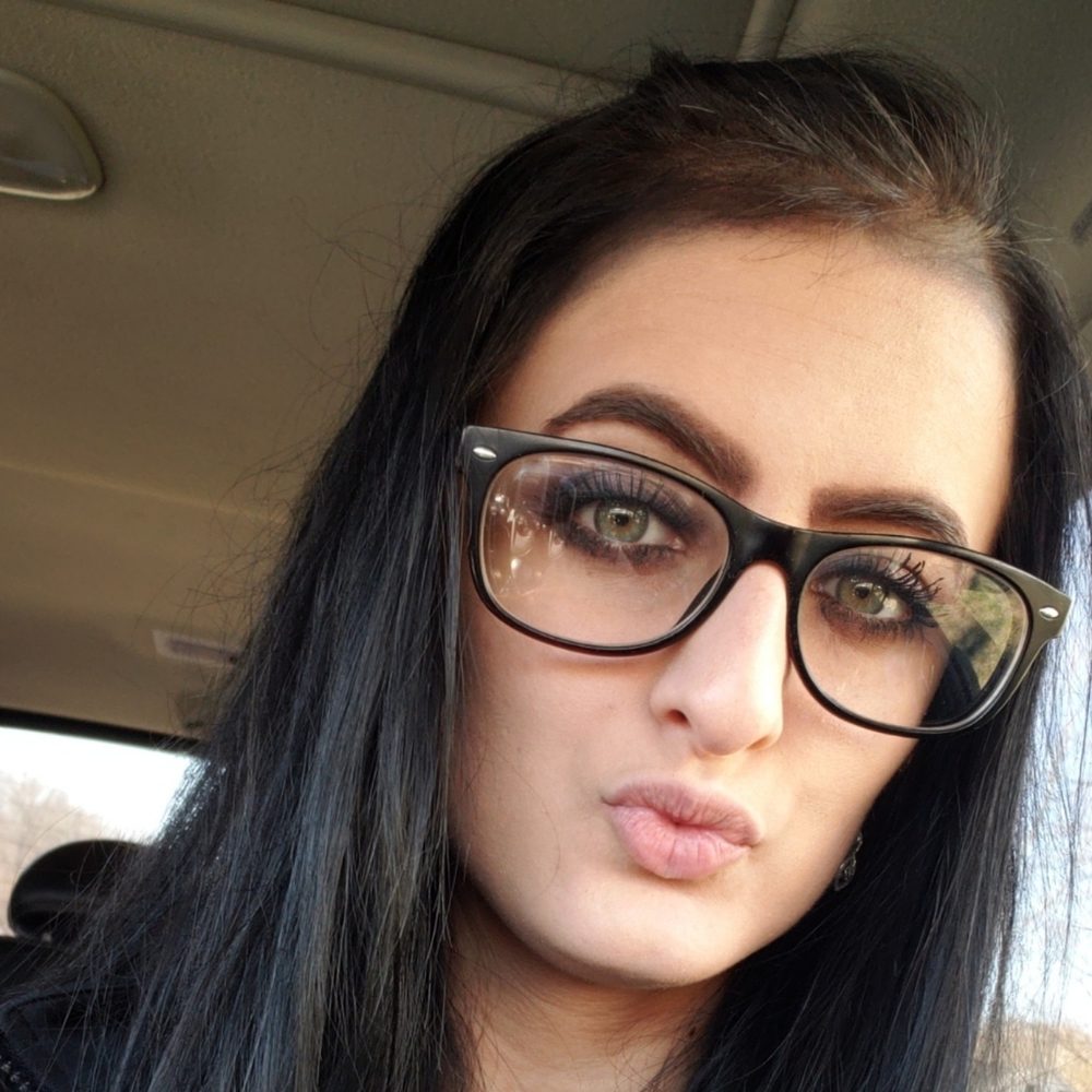 Meet your Posher, Kaylee